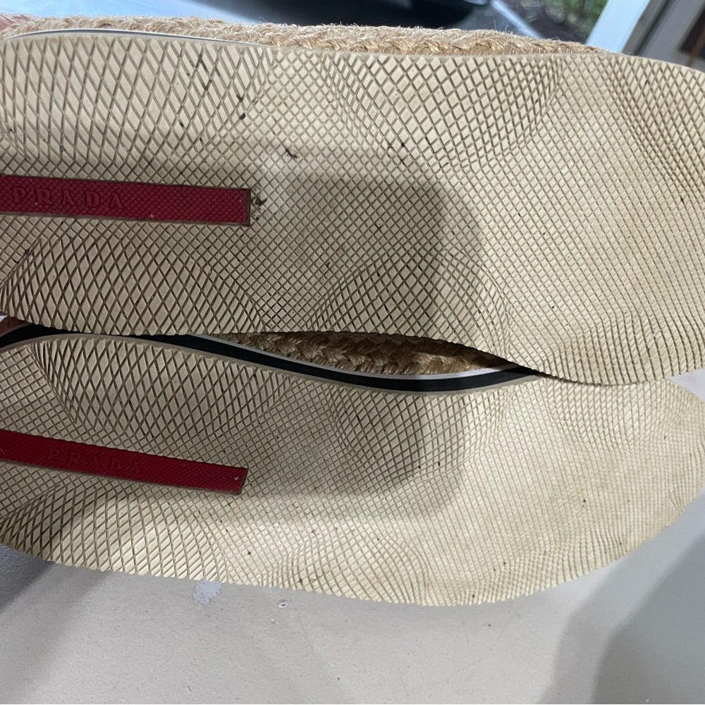 Prada kaki color espadrille. Size 7.5 - Picture 5 of 6